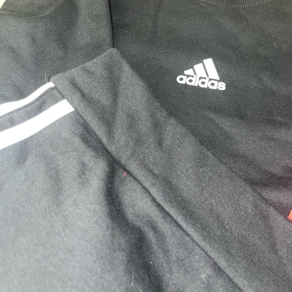 Adidas Crew Neck Black sweatshirt - Picture 4 of 4
